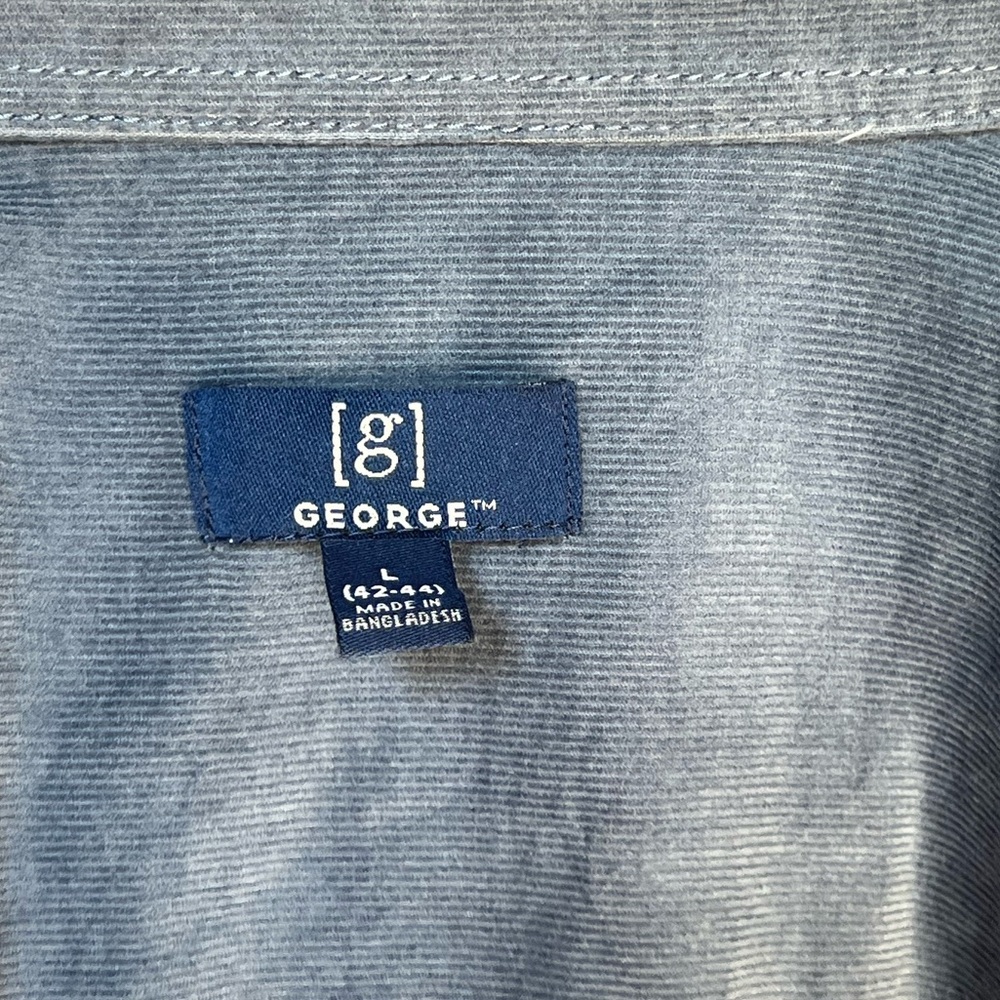 Blue Button-Up Shirt - Picture 4 of 4